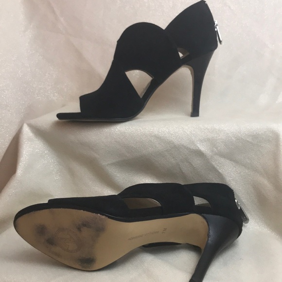Adrienne Vittadini Black Peep Toe Cutout Heels - Picture 4 of 4